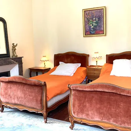 Chateau Fontclaire Feriehus Pons