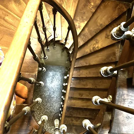 Chateau Fontclaire * Pons